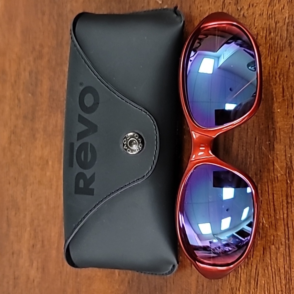 Revo 1007 060 Pro Wrap Stealth Mirror Sunglasses MINT Ex